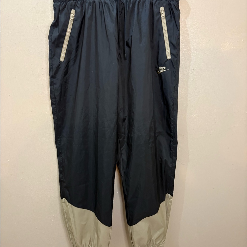 Nike Men's Joggers in Black and Cream